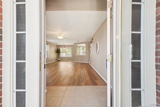 614 Granite Cliff, San Antonio, TX 78251