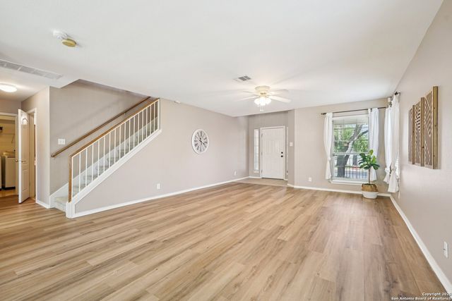 614 Granite Cliff, San Antonio, TX 78251