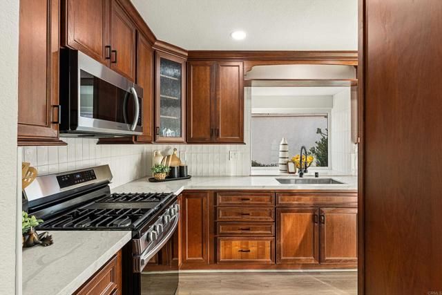 1577 El Paseo Dr, San Marcos, CA 92078