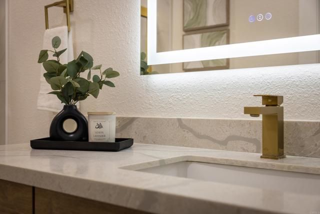 1577 El Paseo Dr, San Marcos, CA 92078