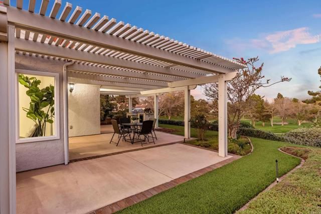 1577 El Paseo Dr, San Marcos, CA 92078