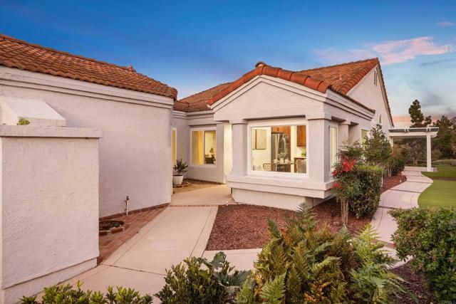 1577 El Paseo Dr, San Marcos, CA 92078