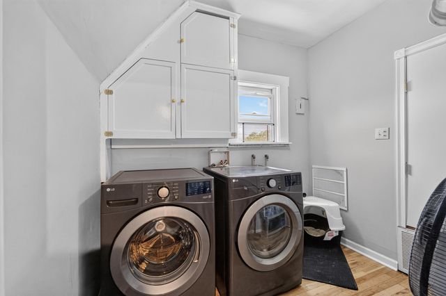 415 Edith Boulevard SE, Albuquerque, NM 87102
