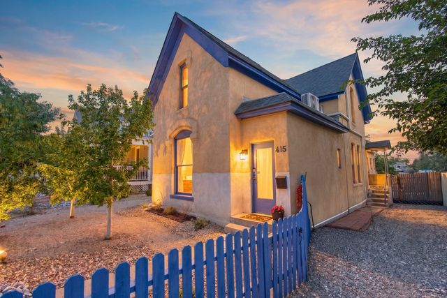415 Edith Boulevard SE, Albuquerque, NM 87102