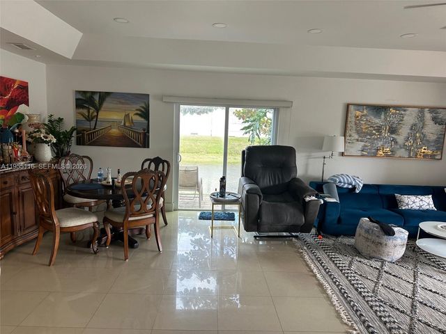 4559 WILLOW POND CT E, Palm Beach, FL 33417