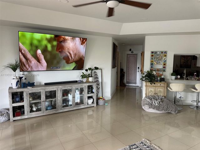 4559 WILLOW POND CT E, Palm Beach, FL 33417