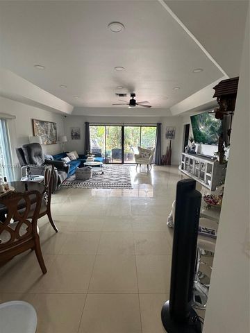 4559 WILLOW POND CT E, Palm Beach, FL 33417