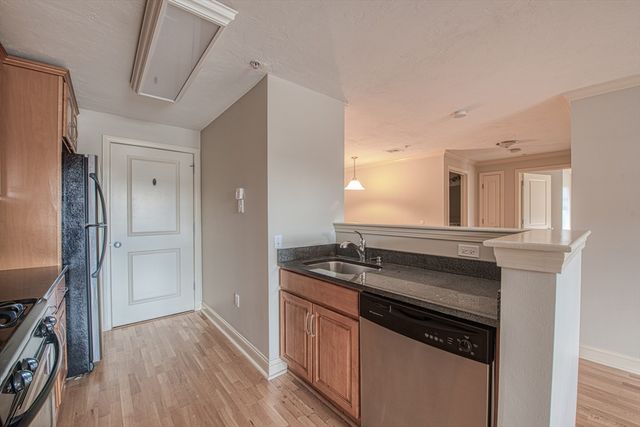 555 Page St 105, Stoughton, MA 02072