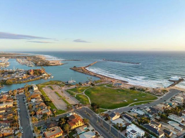 2263 Pierpont Boulevard, Ventura, CA 93001