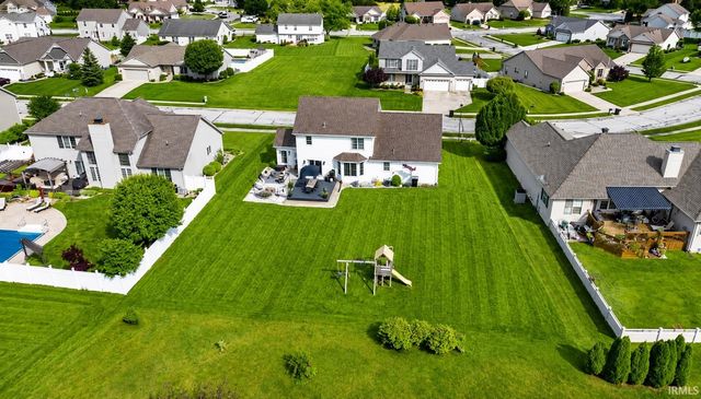 5682 Yellow Wood Drive, South Bend, IN 46614