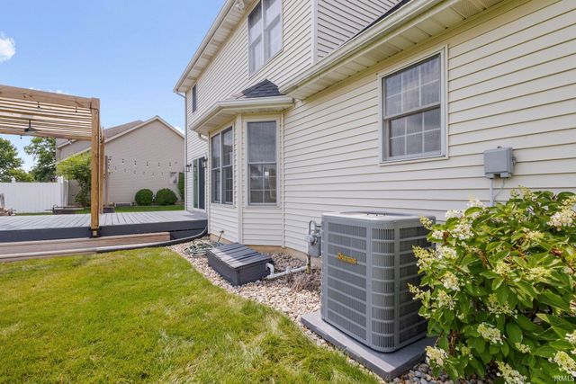 5682 Yellow Wood Drive, South Bend, IN 46614