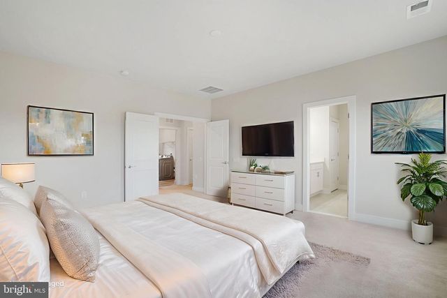 17783 WHITE CAMPION WAY, Dumfries, VA 22026