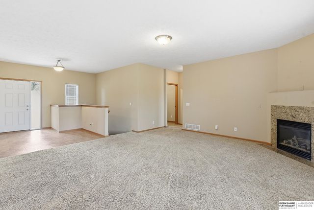 4203 N 176th Street, Omaha, NE 68116