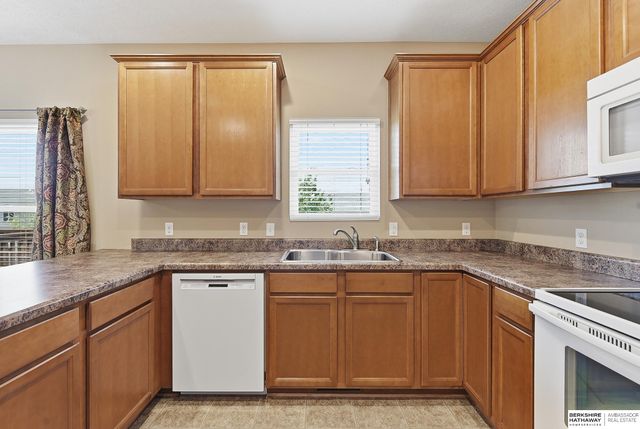 4203 N 176th Street, Omaha, NE 68116