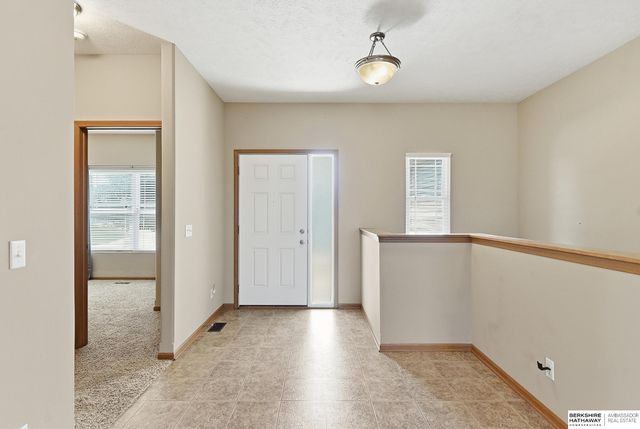 4203 N 176th Street, Omaha, NE 68116