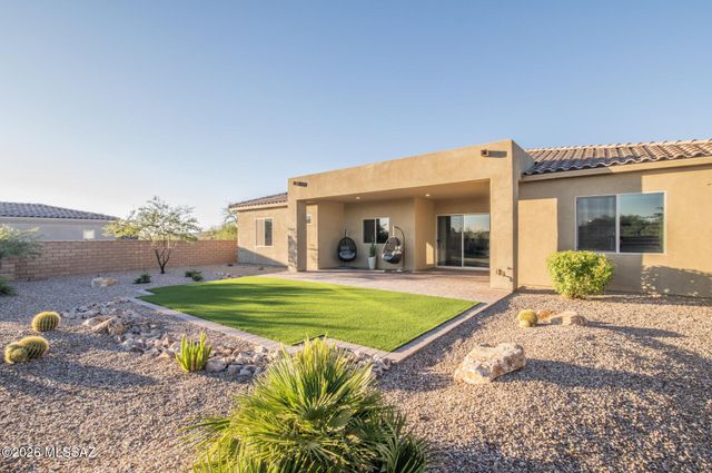 8882 E Placita Rio De Vidrio, Tucson, AZ 85749