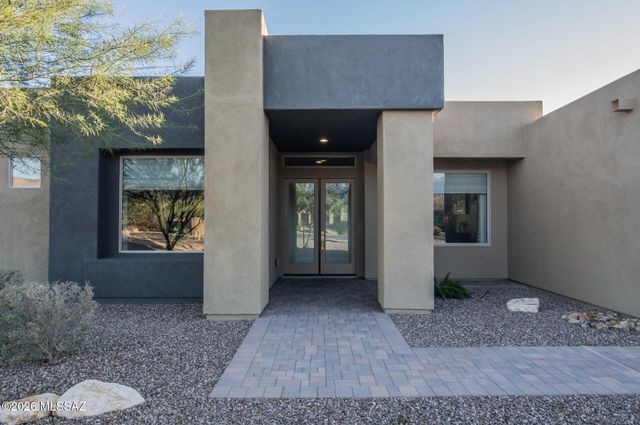 8882 E Placita Rio De Vidrio, Tucson, AZ 85749
