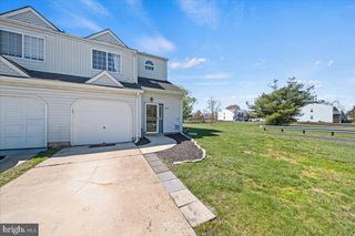 35 CARAWAY CT, Lumberton, NJ 08048