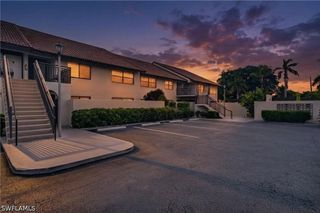 4092 Belair LN 1, Naples, FL 34103