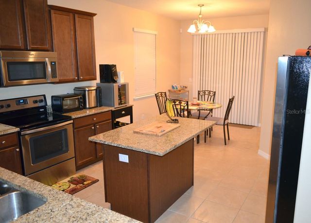 4989 NORTHLAWN WAY, Orlando, FL 32811