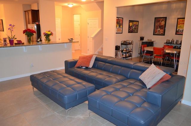 4989 NORTHLAWN WAY, Orlando, FL 32811