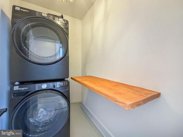 213 NEW BROOK ST, Bristol, PA 19007