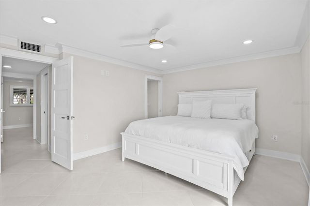 865 S GULFVIEW BOULEVARD 106, Clearwater Beach, FL 33767