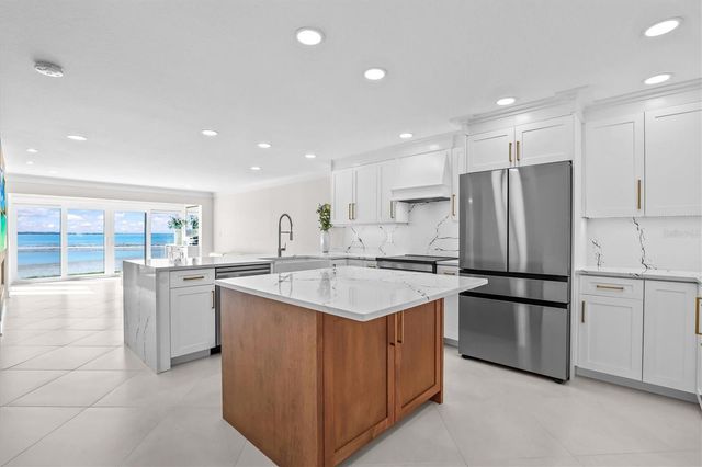 865 S GULFVIEW BOULEVARD 106, Clearwater Beach, FL 33767