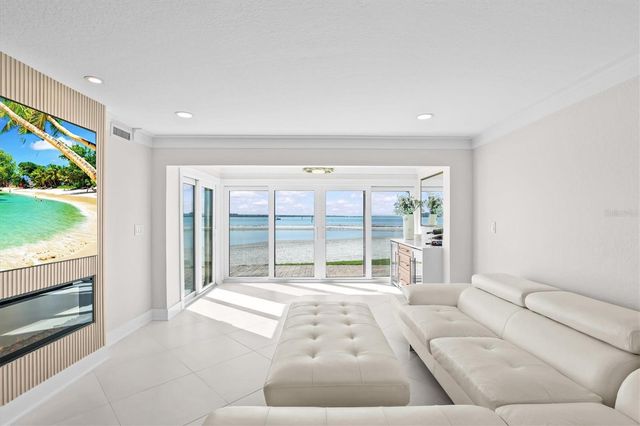 865 S GULFVIEW BOULEVARD 106, Clearwater Beach, FL 33767