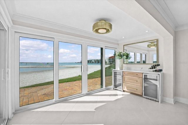 865 S GULFVIEW BOULEVARD 106, Clearwater Beach, FL 33767