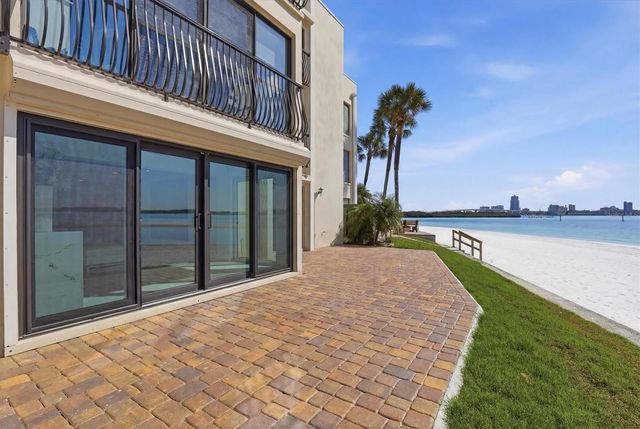 865 S GULFVIEW BOULEVARD 106, Clearwater Beach, FL 33767