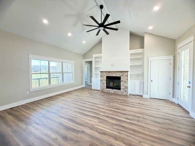 8246 AEDC RD, Estill Springs, TN 37330