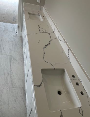 8246 AEDC RD, Estill Springs, TN 37330