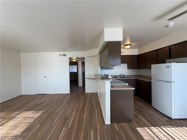 4796 Nova Lane, Las Vegas, NV 89115