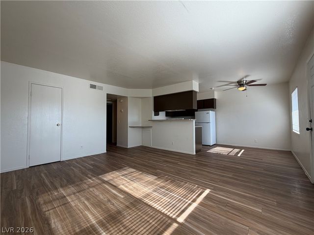 4796 Nova Lane, Las Vegas, NV 89115