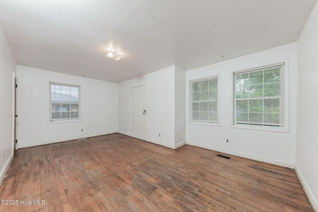 39 Sophia Drive, Jacksonville, NC 28540