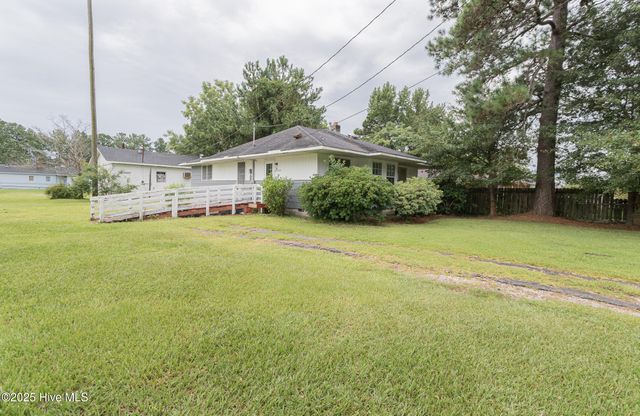 39 Sophia Drive, Jacksonville, NC 28540