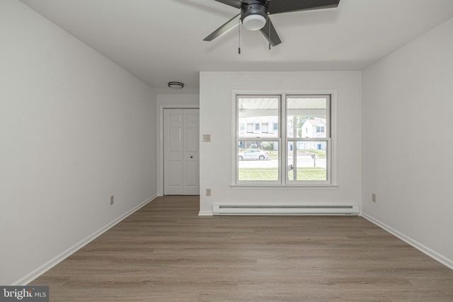 116 BURNISH CT, Perkasie, PA 18944