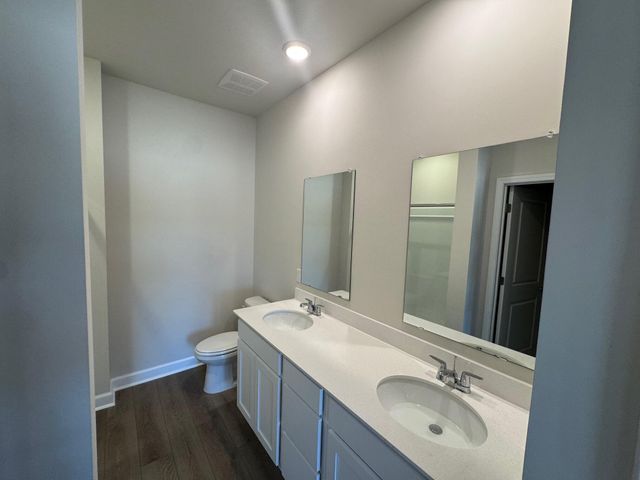 5051 Blackberry Lane Lane, Ravenel, SC 29470