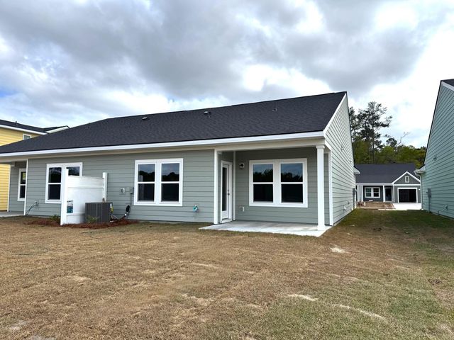 5051 Blackberry Lane, Ravenel, SC 29470