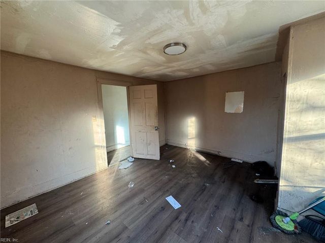 246 Pinner ST, Suffolk, VA 23434