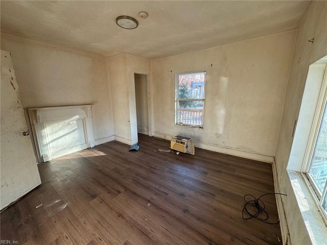 246 Pinner ST, Suffolk, VA 23434