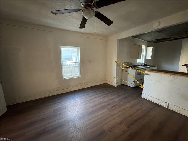 246 Pinner ST, Suffolk, VA 23434