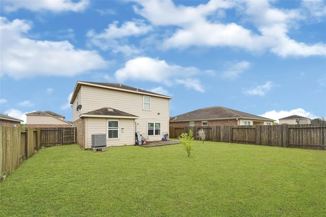 106 Mojave Lane, La Marque, TX 77568