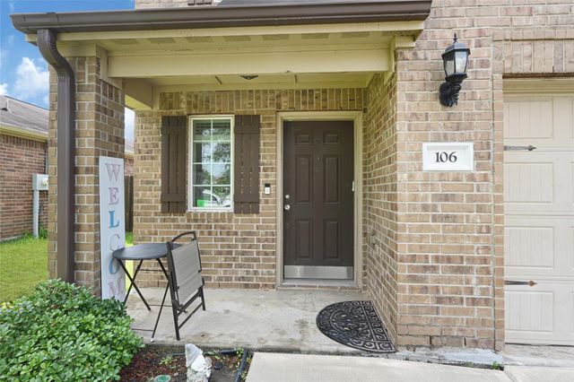 106 Mojave Lane, La Marque, TX 77568