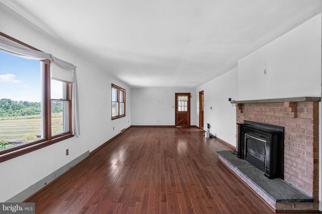 22300 PEACH TREE RD, Boyds, MD 20841