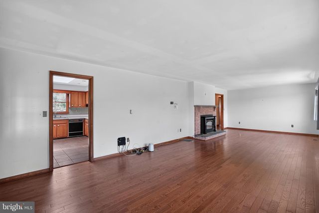 22300 PEACH TREE RD, Boyds, MD 20841