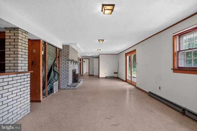 22300 PEACH TREE RD, Boyds, MD 20841