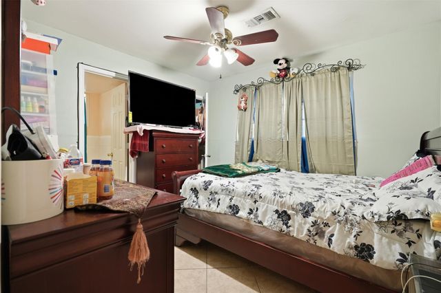 9235 Beaver Bend Court, Houston, TX 77037