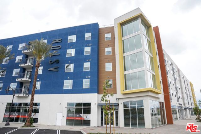 10568 Promenade Gateway 211, El Monte, CA 91731